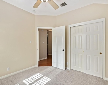 1806 Paradise Ridge Dr - Photo Thumbnail 22