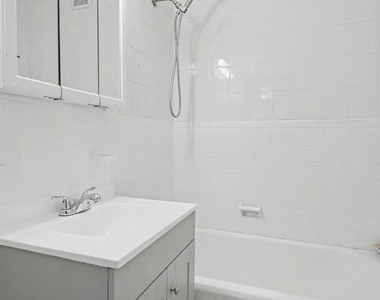 5200 W Montgomery Avenue - Photo Thumbnail 13