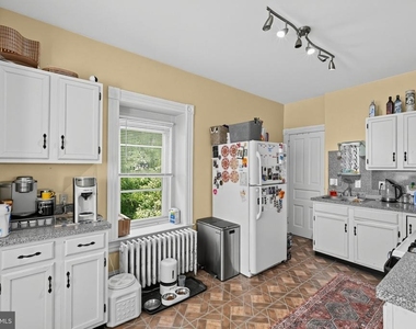 201 Sumac Street - Photo Thumbnail 14