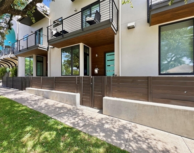 2118 Brackenridge St - Photo Thumbnail 35