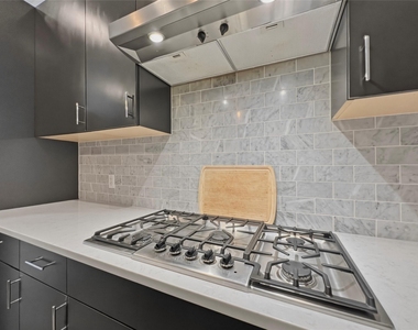 2118 Brackenridge St - Photo Thumbnail 10