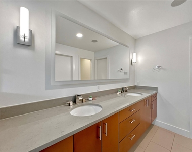 2118 Brackenridge St - Photo Thumbnail 20