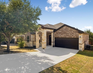 2604 Lou Hollow Pl - Photo Thumbnail 32