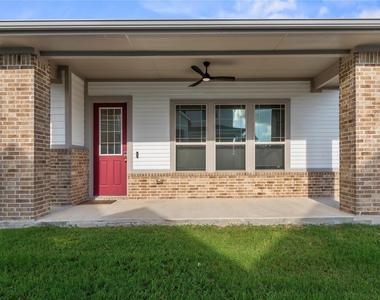 8011 Orizzonte St - Photo Thumbnail 2