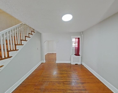 6032 Magnolia Street - Photo Thumbnail 1