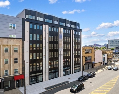 915 N Broad Street - Photo Thumbnail 27