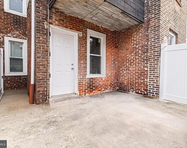 1528 S Hollywood Street - Photo Thumbnail 8