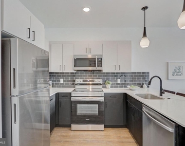 5001 Umbria Street - Photo Thumbnail 3