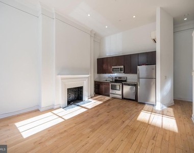 1311 Spruce Street - Photo Thumbnail 1