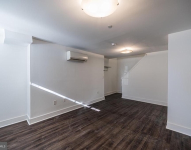 1311 Spruce Street - Photo Thumbnail 8