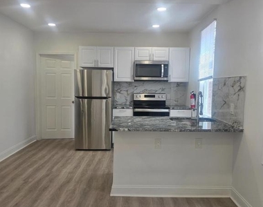 2561 N 18th Street - Photo Thumbnail 1