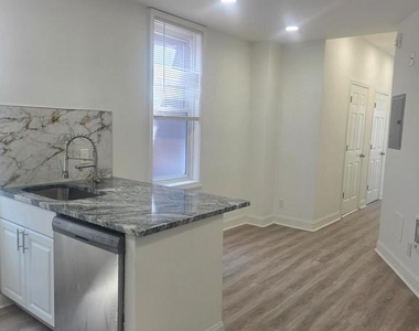 2561 N 18th Street - Photo Thumbnail 2