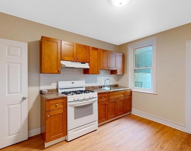 3927 Warren Street - Photo Thumbnail 3