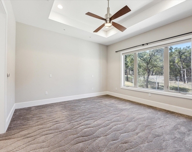 2604 Arion Cir - Photo Thumbnail 10