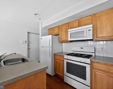 1521 N 15th Street - Photo Thumbnail 15