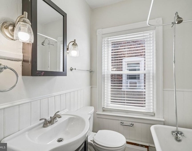 481 Gerhard Street - Photo Thumbnail 18