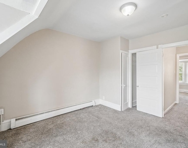 481 Gerhard Street - Photo Thumbnail 16