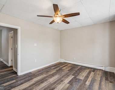 481 Gerhard Street - Photo Thumbnail 10