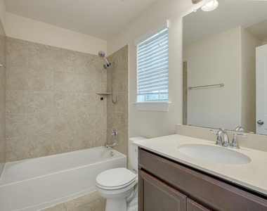 4233 Privacy Hedge St - Photo Thumbnail 33