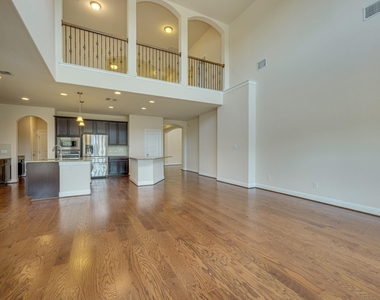 4233 Privacy Hedge St - Photo Thumbnail 22