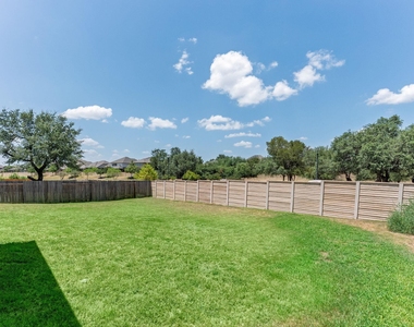 4233 Privacy Hedge St - Photo Thumbnail 37
