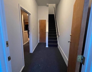1732 W Diamond Street - Photo Thumbnail 5