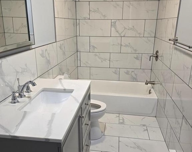 5927 Ridge Avenue - Photo Thumbnail 7