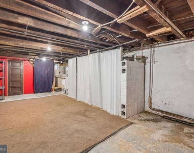 481 Gerhard Street - Photo Thumbnail 20