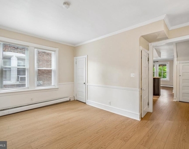 481 Gerhard Street - Photo Thumbnail 12