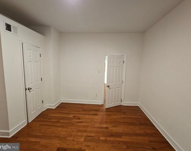 1847 E Lippincott Street - Photo Thumbnail 15