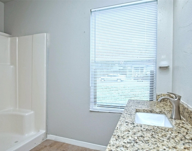 6121 Ponca St - Photo Thumbnail 10