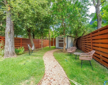 2800 Crest Ave - Photo Thumbnail 36