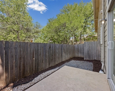 4501 Whispering Valley Dr - Photo Thumbnail 17