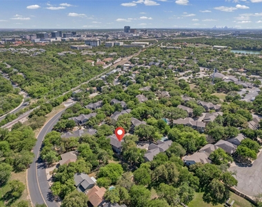 4501 Whispering Valley Dr - Photo Thumbnail 15