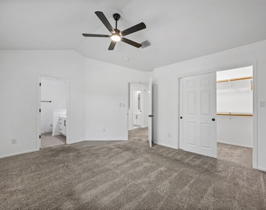 4501 Whispering Valley Dr - Photo Thumbnail 9