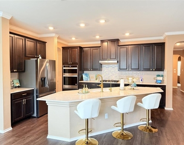 4644 Padula Dr - Photo Thumbnail 11