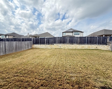 4644 Padula Dr - Photo Thumbnail 27