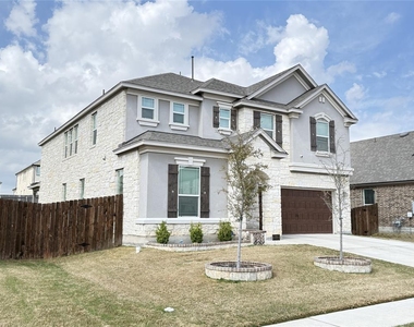 4644 Padula Dr - Photo Thumbnail 1