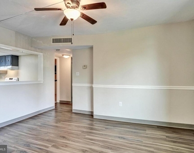 3323 Forest Lane - Photo Thumbnail 1