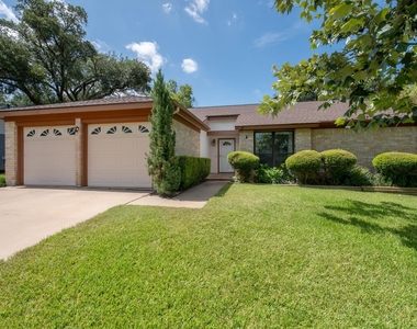 11826 Carshalton Dr - Photo Thumbnail 2