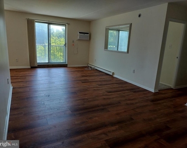 3421 W Chester Pike - Photo Thumbnail 3