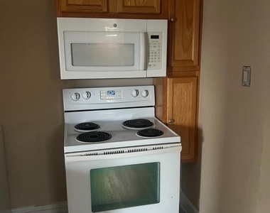 6120 Jonestown Road - Photo Thumbnail 6