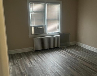6120 Jonestown Road - Photo Thumbnail 9