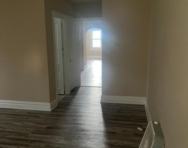 6120 Jonestown Road - Photo Thumbnail 3