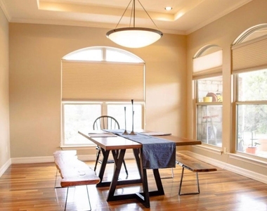 20600 Highland Lake Dr - Photo Thumbnail 5