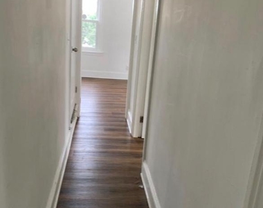 28 W King Street W - Photo Thumbnail 5