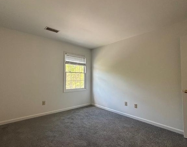 279 W Uwchlan Avenue - Photo Thumbnail 15
