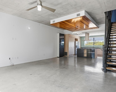 2301 S 5th St - Photo Thumbnail 14