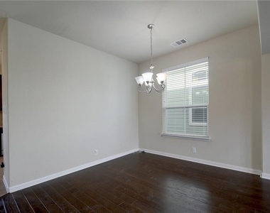 8528 White Ibis Dr - Photo Thumbnail 13