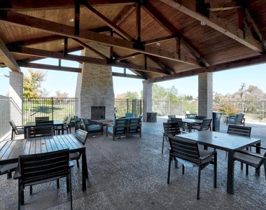 101 Stone Canyon Dr - Photo Thumbnail 38